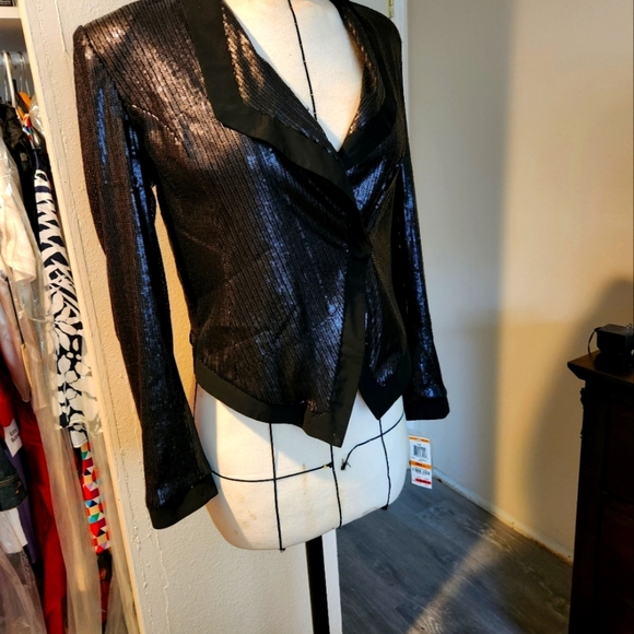 INC International Concepts Sequine top - Picture 1 of 2